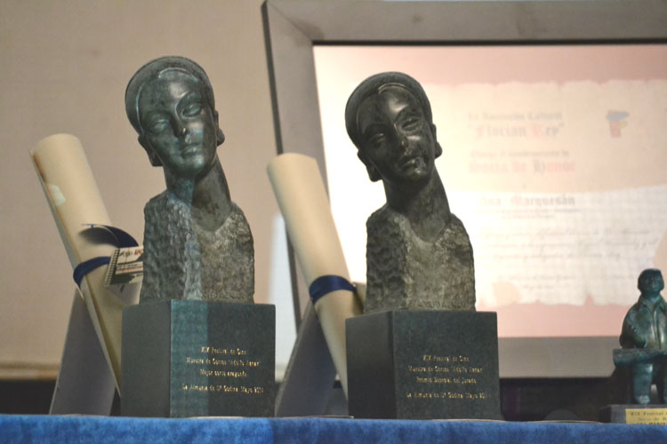 Reproducción de la 'Cabeza de mujer' de Adolfo Aznar, estatuilla de los principales premios de los concursos de guiones y cortometrajes.